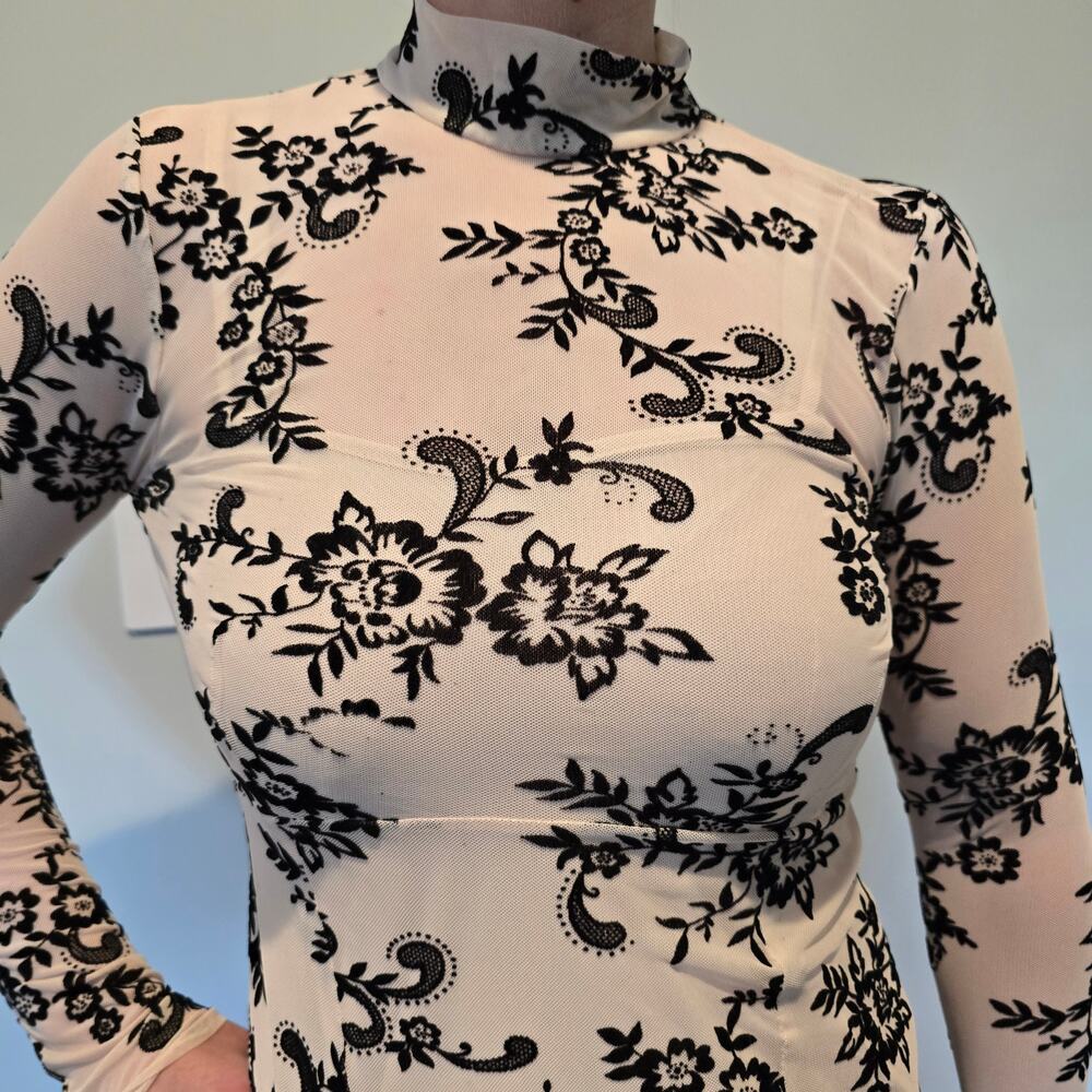Women's Asos Cream & Black Paisley Sheer Bodycon Midi Turtleneck Dress | Size 6 - Picture 4 of 11